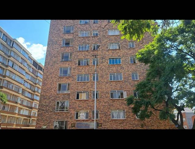 3 BEDROOM APARTMENT FOR SALE IN SUNNYSIDE